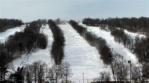 Powder ridge middlefield connecticut - 10% off with I.D. includes: Ski & Snowboard Ticket, Equipment Rental, Season Pass, Snowtubing Ticket. Please give us a call to receive discount. 320.398.7200. 